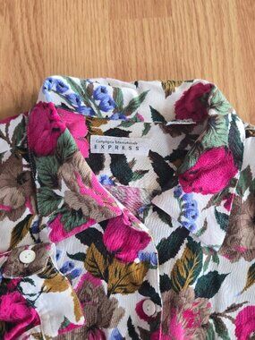 Vintage Floral Rayon Blouse M 90s Button Up Pink Green Cottagecore Artsy